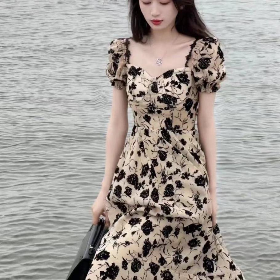 女装雪纺褶皱文艺连衣裙女潮