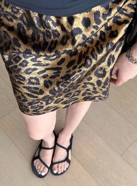 Leopard print skirt with elasticated waist  松紧腰豹纹半身裙