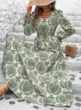 Printed V-neck long-sleeved swing dress印花V领长袖大摆连衣裙