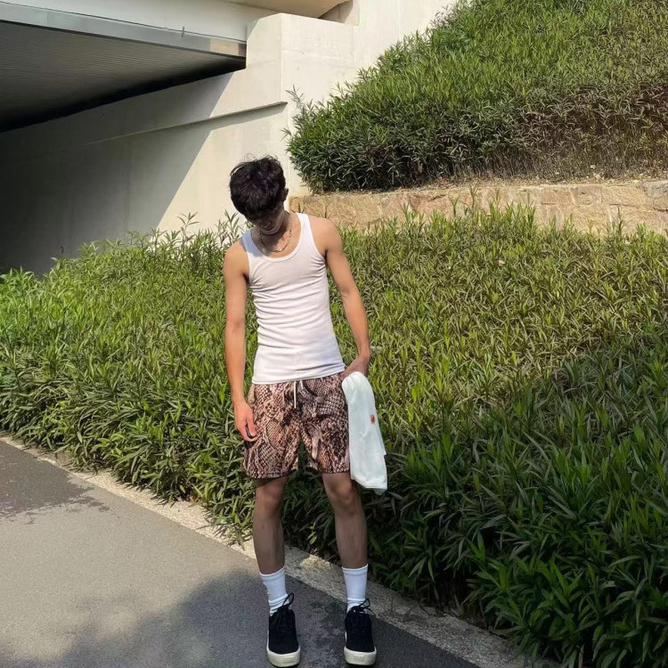 美式蟒蛇花纹短裤男潮牌夏季四分篮球裤训练速干透气跑步健身裤子