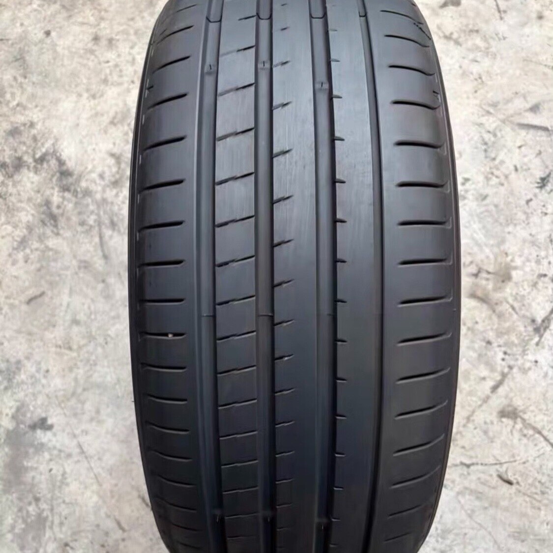 优科豪马横滨轮胎V108E 245/45R19 102W静音绵比亚迪奥迪沃尔沃