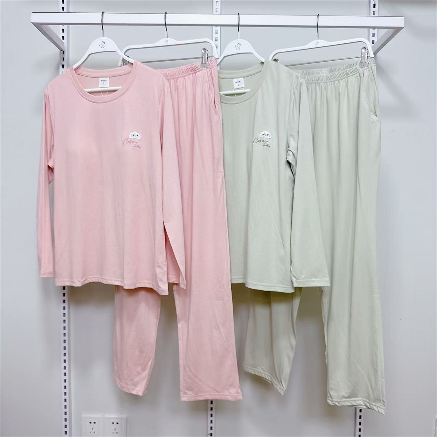 都市丽人睡衣女春秋款长袖家居服