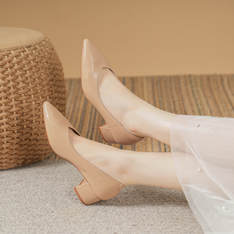 2026新款尖头浅口单鞋