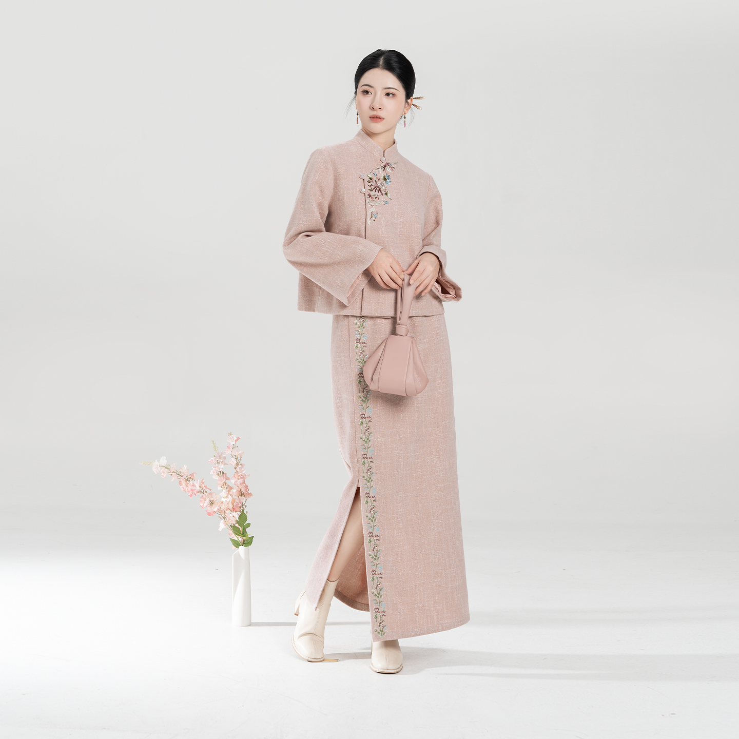 织造司[冬篱]可以上班的国风套装新中式刺绣立领斜襟外套半身裙女