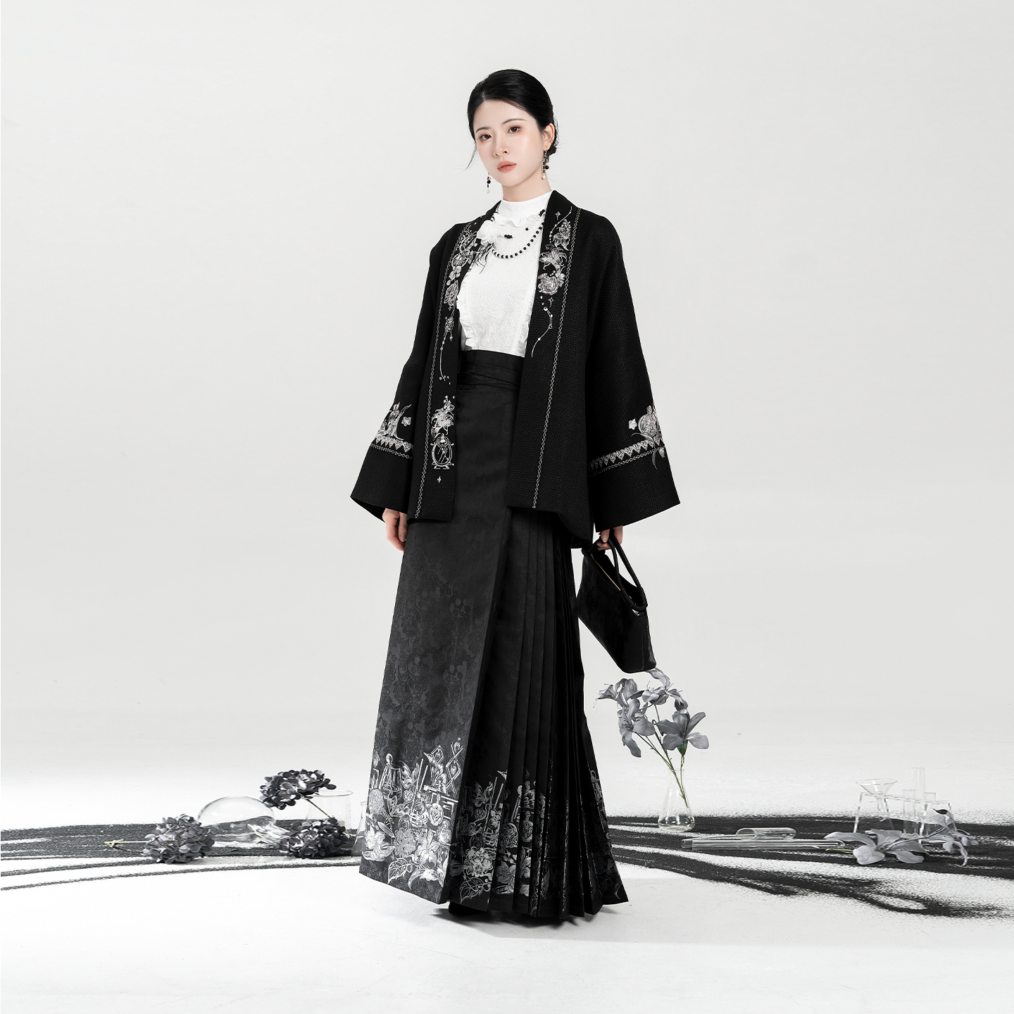 织造司[调香室]新中式对襟外套蕾丝拼接衬衫一片式暗纹织金马面裙