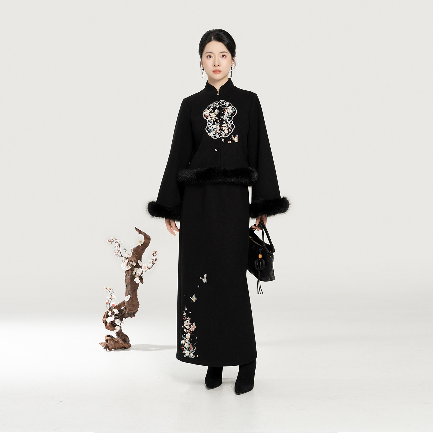 织造司[丝绸宫扇]新中式补子绣花立领对襟外套直筒开衩半身裙套装,女装/女士精品,汉服套装,淘宝优惠券,粉丝福利购,淘宝优惠卷