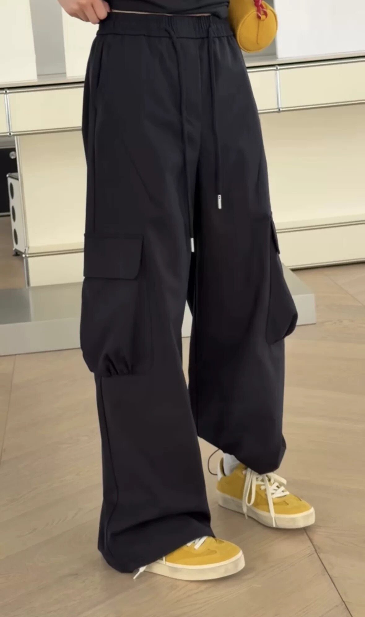 诗歌兰女装2026春款 90-3301工装个性潮流运动口袋休闲裤工装裤女