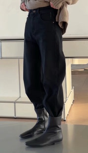 诗歌兰女装2025冬款 15083设计感简约中性风加绒牛仔裤女靴裤