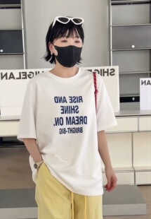 诗歌兰女装2026春款 9023设计感美式时髦短袖圆领宽松字母T恤