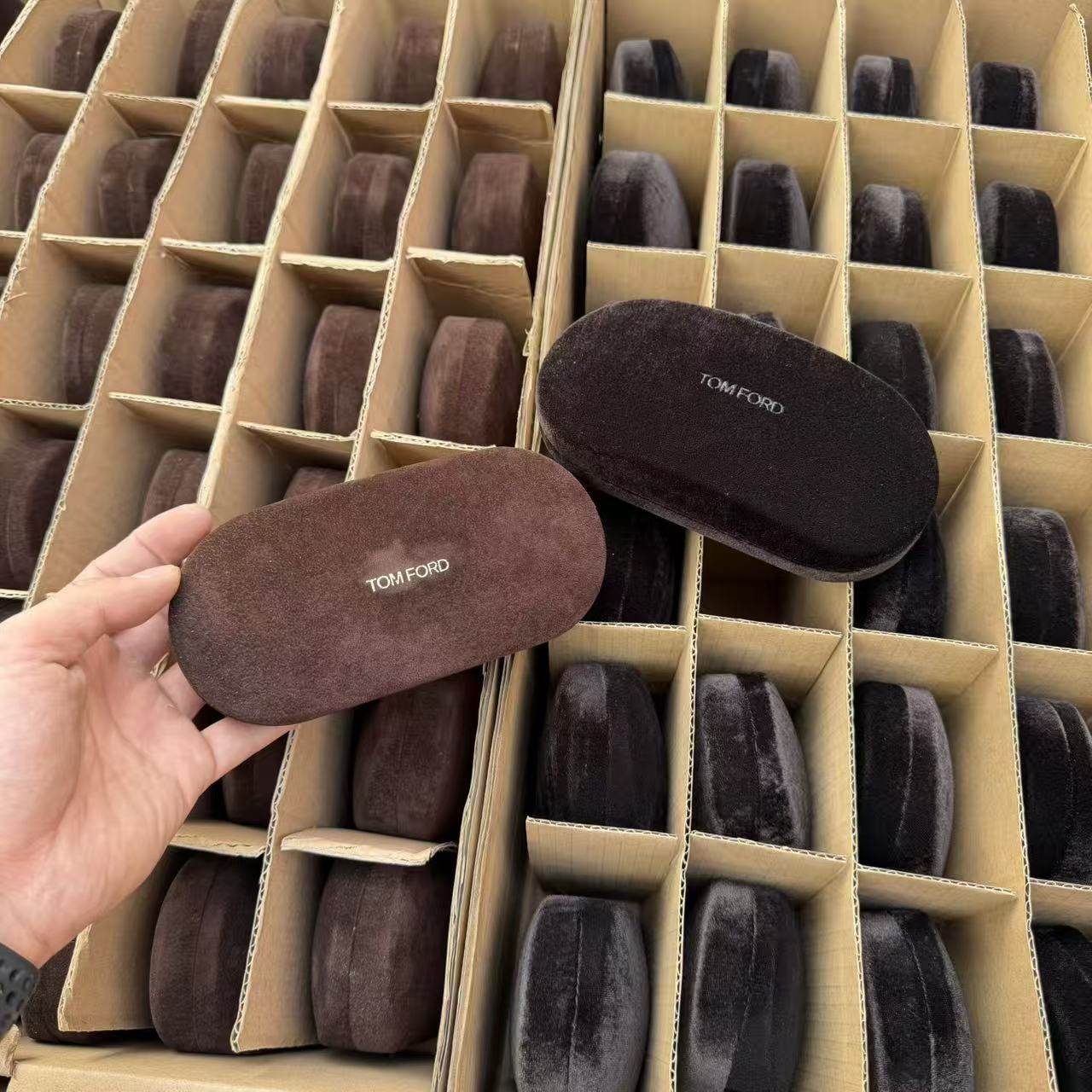 超绝丝绒质感！高货！质感超好黑棕2色 绒面眼镜盒太阳眼镜收纳,ZIPPO/瑞士军刀/眼镜,眼镜盒,淘宝优惠券,粉丝福利购,淘宝优惠卷