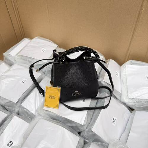 大厂代工！正价400+！国内公司单~经典荔枝纹水桶包斜挎包手提包
