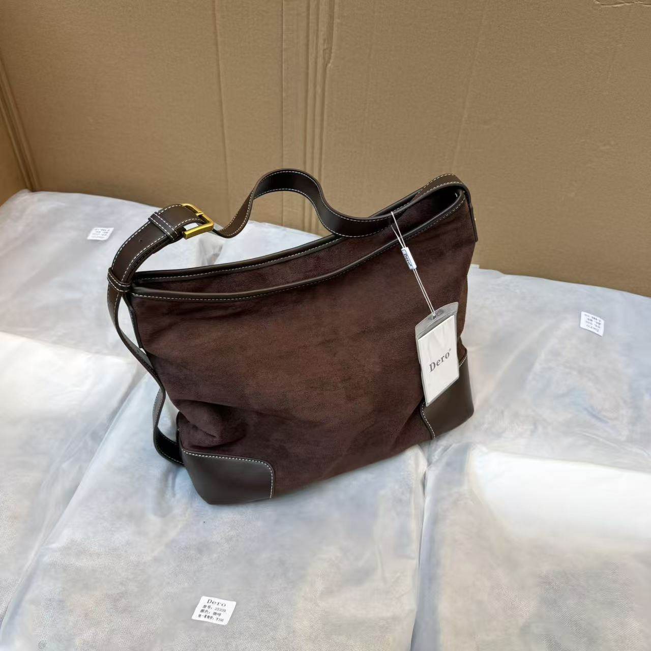 超绝丝绒复古感！柜价500+！国内公司单~经典托特包麂皮绒hobo包,箱包皮具/热销女包/男包,托特包,淘宝优惠券,粉丝福利购,淘宝优惠卷