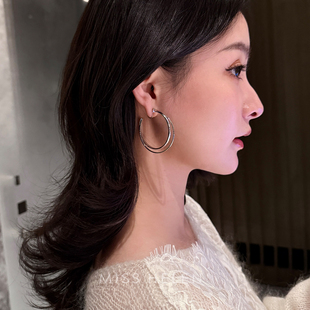 MISS HELEN双层大耳圈耳环女耳夹无耳洞高级通勤显脸小精致百搭