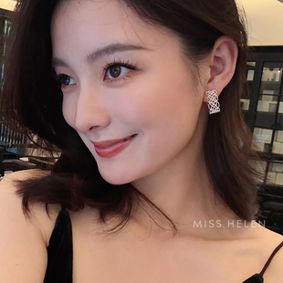 MISS HELEN「蕾丝耳圈」耳夹女蚊香盘高保色银针耳钉气质镂空通勤
