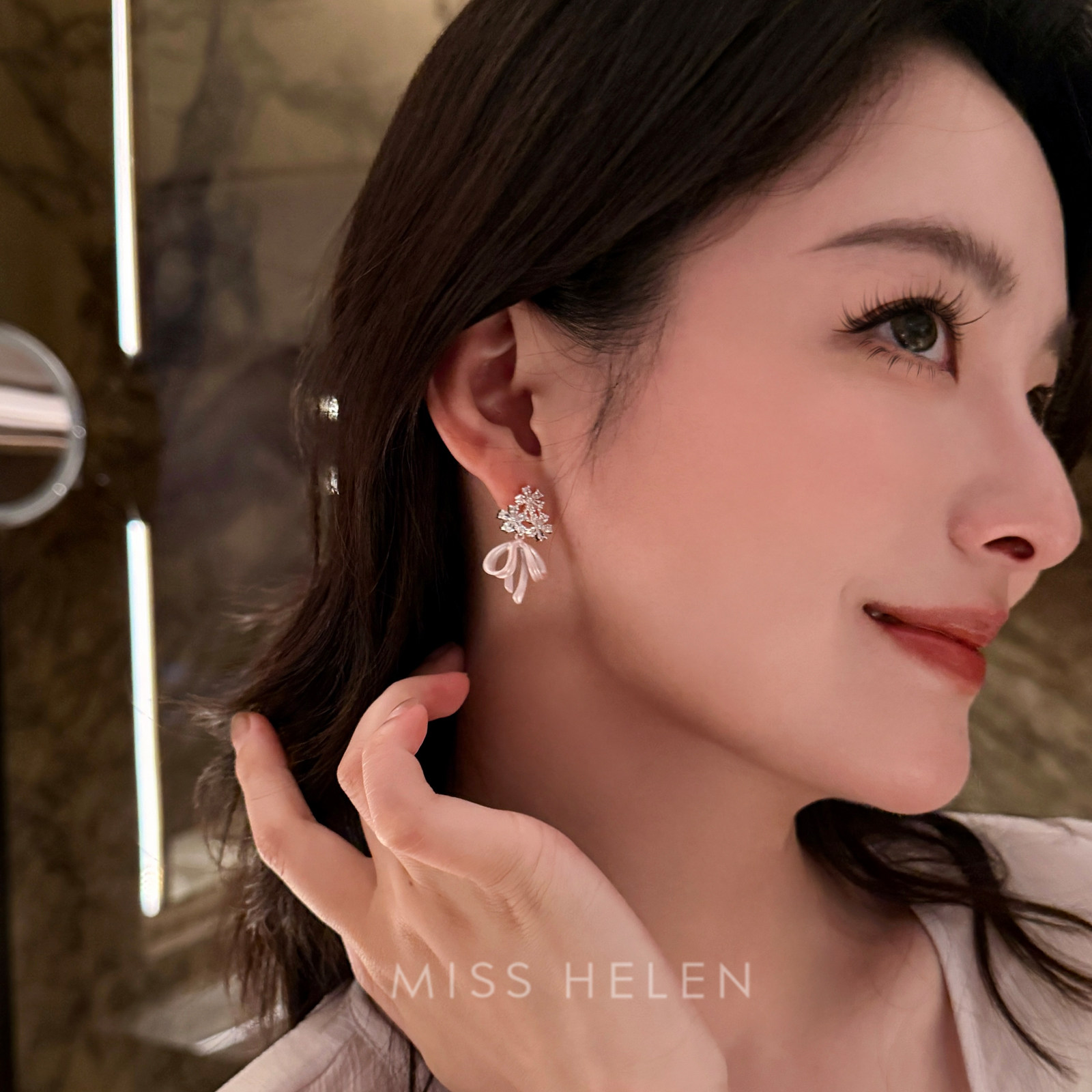 MISS HELEN 粉色少女耳钉无耳洞设计感耳夹久戴不痛高级生日礼物
