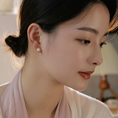 小巧蕾丝四叶草硅胶耳夹耳钉微镶锆轻奢无痛不掉无耳洞通勤耳环女