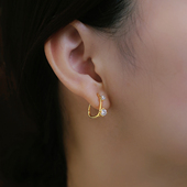 MISS HELEN火彩钻感锆石无耳洞硅胶耳夹耳钉耳环通勤百搭耳饰女