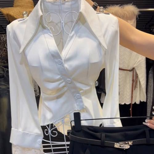 不规则喇叭袖蕾丝衬衫女早秋辣妹v领短款垫肩上衣高级感防晒衬衣