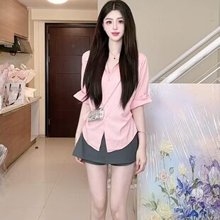 2026年春夏韩版设计感粉色polo领长袖衬衫女小众气质百搭防晒上衣