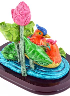 荷叶鸳鸯客厅树脂摆件情侣夫妻