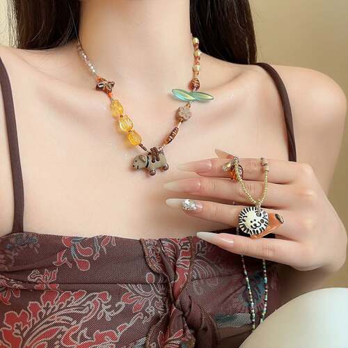 Vintage Dopamine Dog Lion Pendant Sweet Choker