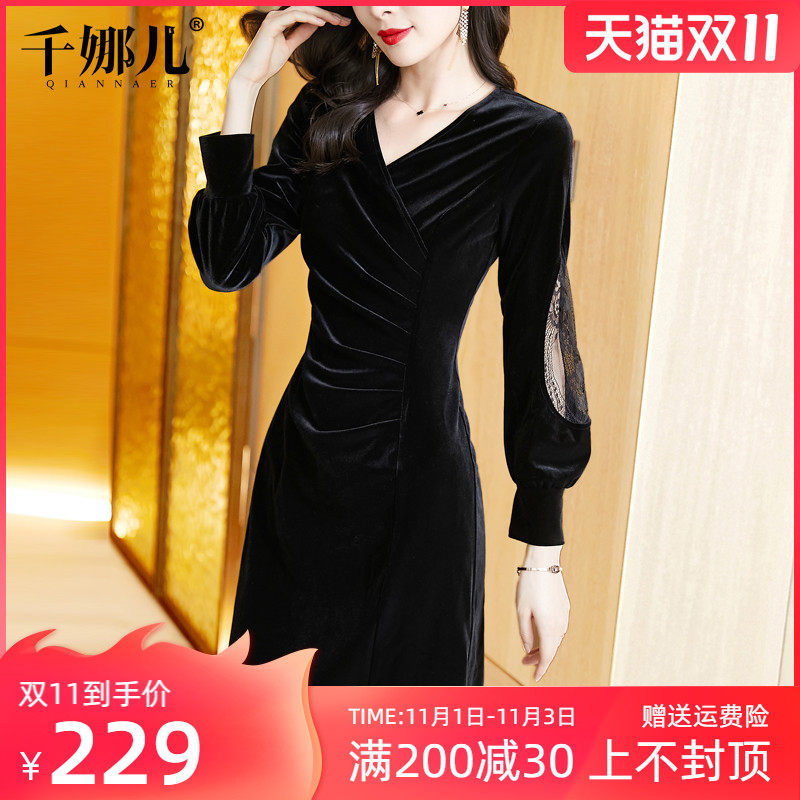 金丝绒连衣裙秋冬2021新款女黑色长袖V领中长款气质显瘦小黑裙子