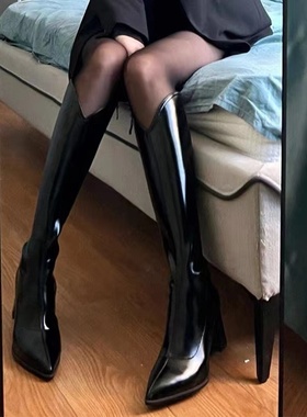 绝美，上脚御姐范十足，粗跟尖头长靴黑色侧拉链气质高筒靴