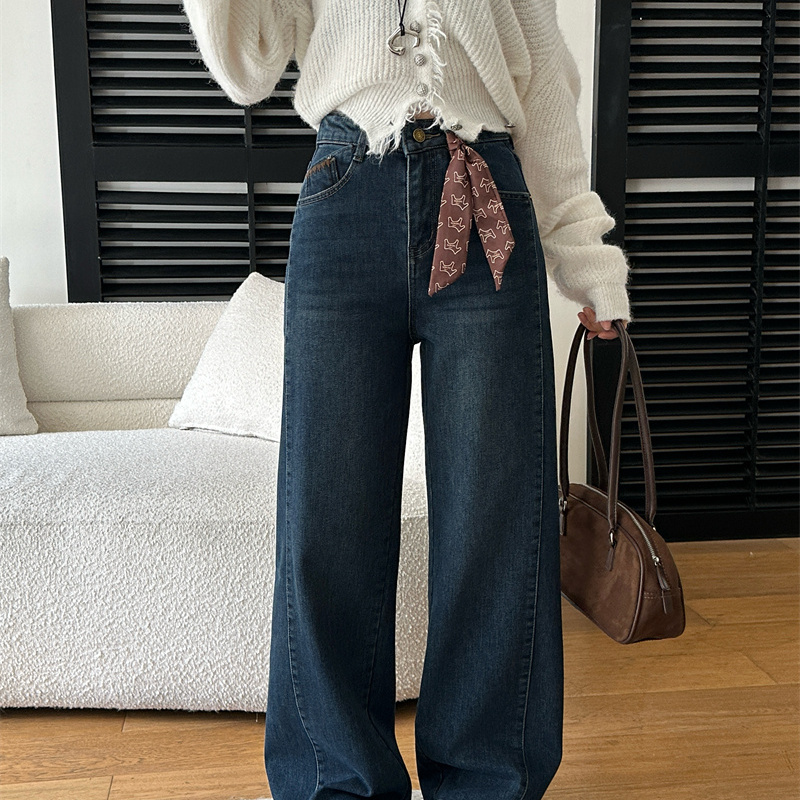 2025秋冬植绒牛仔弯刀裤显瘦直筒