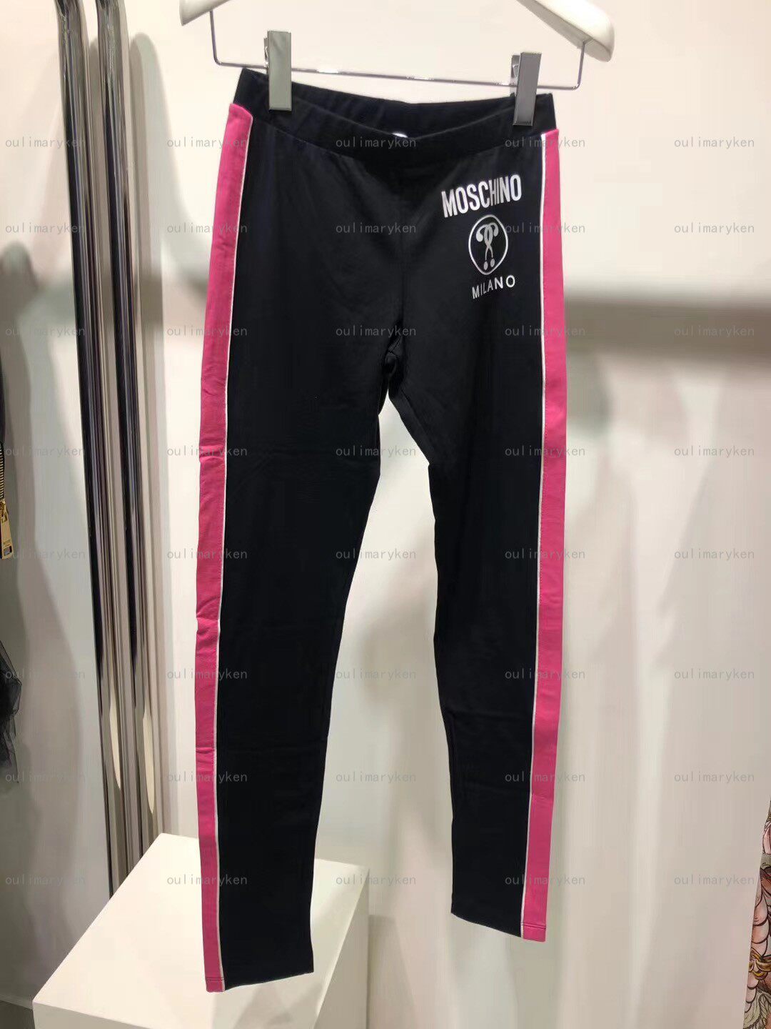 意大利奥莱 Moschino 女童大logo卫裤 休闲裤 黑色 14A 14岁