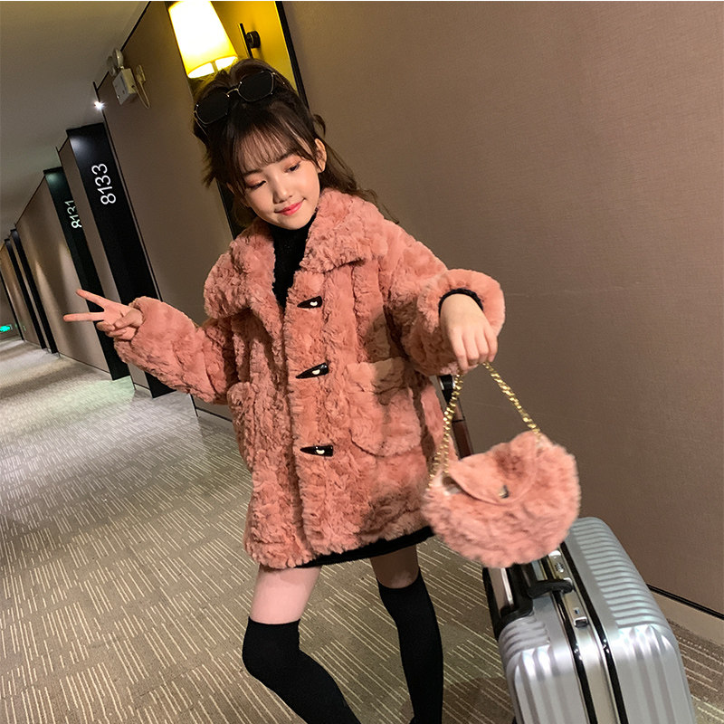 女童羊羔毛外套秋冬季韩版皮毛一体2020年新款洋气儿童装春秋加绒