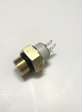 水冷大沙125水温感应塞 CH125温控 风速125传感器水箱温控65°开