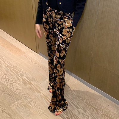 收腰法式微喇叭长裤印花金丝绒