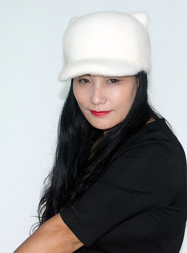 整貂水貂毛帽子新款女士冬天韩版百搭保暖鸭舌帽白色皮草猫耳朵帽