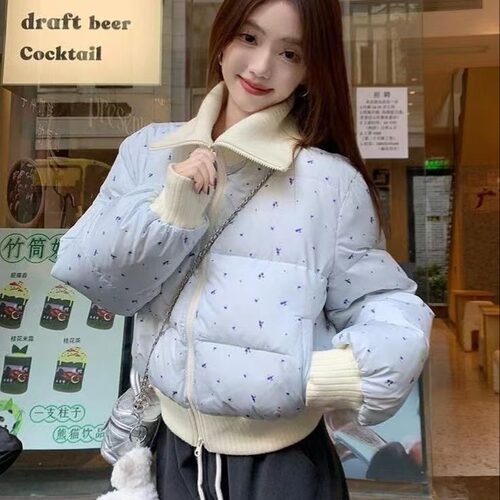 奶蓝色碎花翻领短款拉链棉服外套女冬季新款小个子百搭保暖面包服