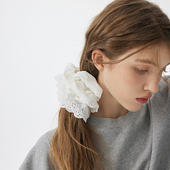 aviho 博主fever同款 小众复古白色蕾丝发圈超大氛围感发饰百搭