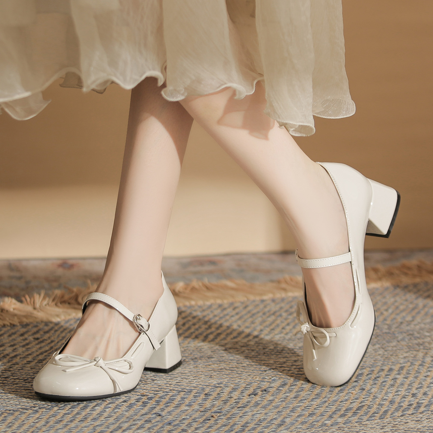 真皮蝴蝶结配裙子玛丽珍女鞋2025新款秋季温柔风单鞋不累脚高跟鞋