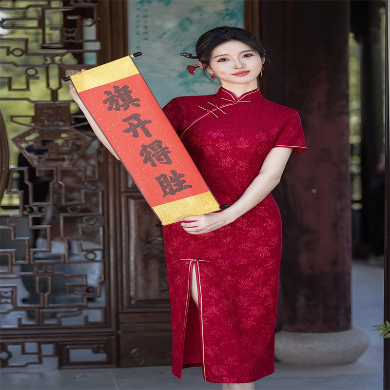 f复古婚礼一边开叉红色旗袍