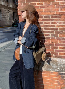 2C291爆款灯芯绒巴恩风外套D789-P175-K299