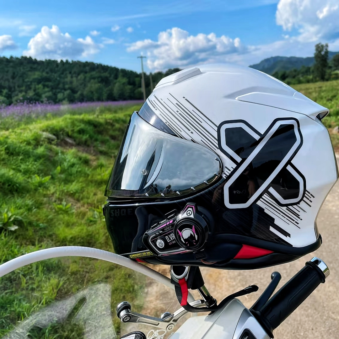 日本SHOEI Z8新款摩托车赛车跑车骑士安全轻量级全盔头盔现货男女