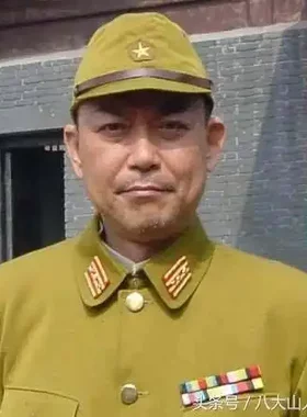 士兵套装军官大佐反派汉奸演出服王二小演出服装土匪演出服装