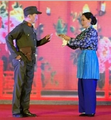 现代京剧沙家浜智斗演出服装阿庆嫂刁德一沙奶奶军民鱼水情郭建光