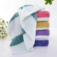 New European-style kitchen cloth that doesn't stick to oil or shed fibers. Thickened European-style absorbent and stain-removing scouring pad for wiping tablecloths and washing dishes thumbnail 5