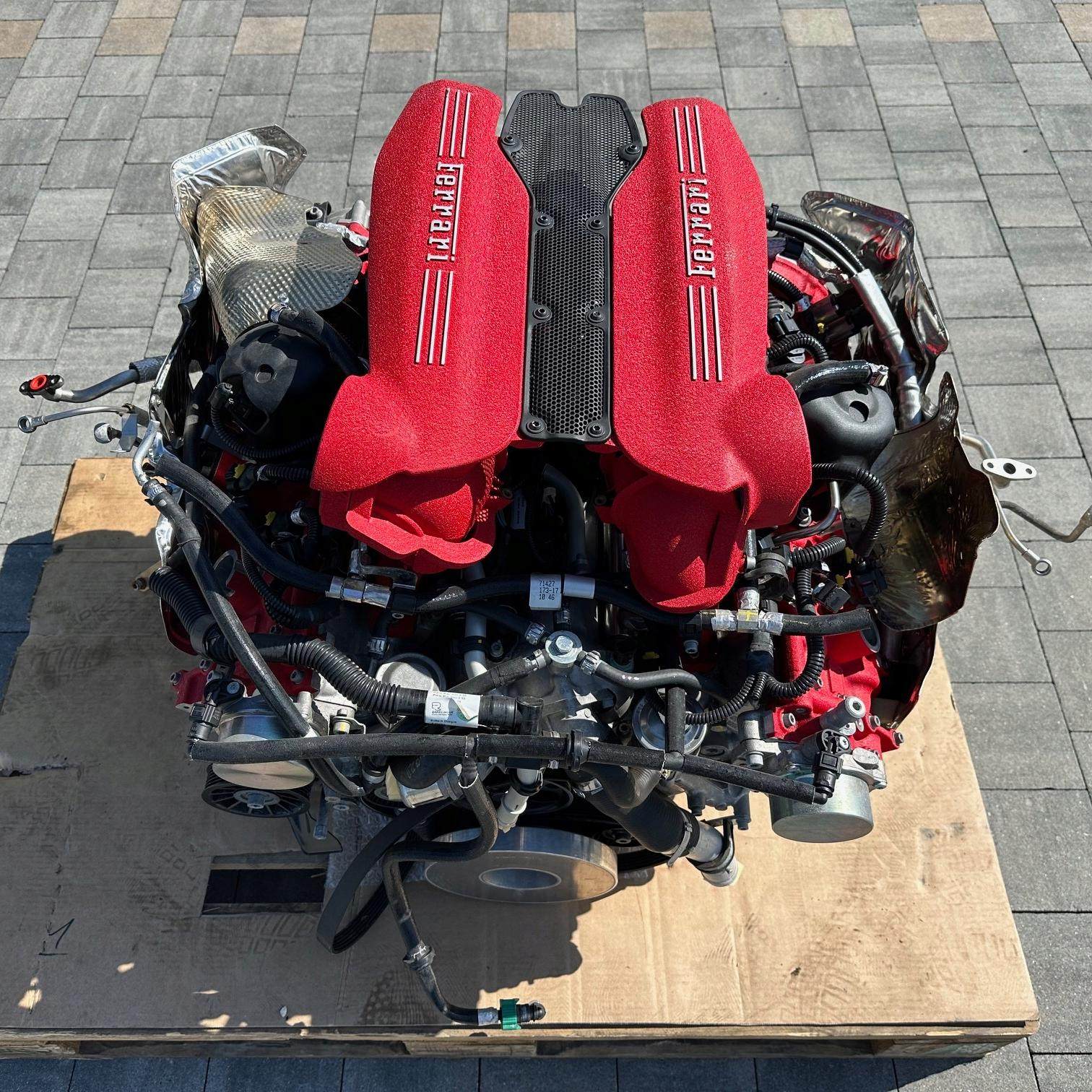 适用法拉利Italia Spider Portofino 488 F154 3.9T V8发动机总成