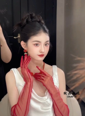 小众撞色主婚纱时尚造型配饰夸张个性项链耳环套装晨袍样片配饰品