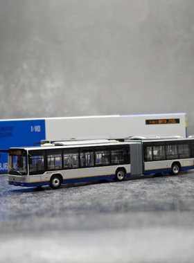 95文创1：110 北京公交福田铰接 BRT4路快速公交模型