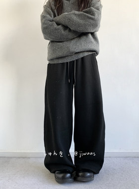 ZOAK冬日系复古运动休闲裤男女生纯黑色百搭长裤子