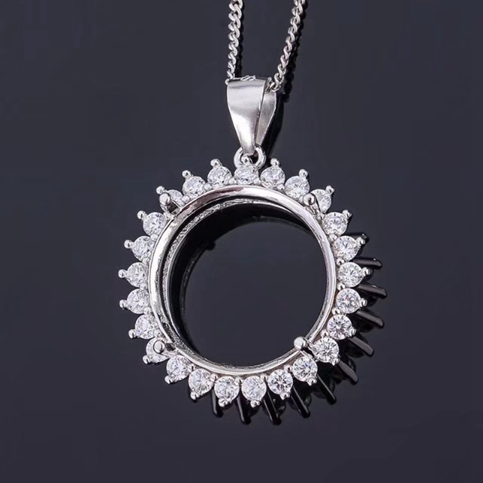 s925戴妃款圆形银吊坠