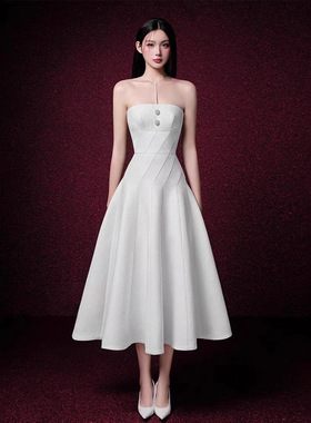 现货越南小众气质优雅伞摆抹胸长裙新款修身白色连衣裙