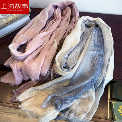 上海故事新款小香风毛须薄款精细拼色羊毛休闲围巾女扎染保暖披肩
