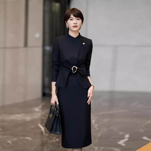 AD套装小香风黑色职业装